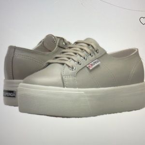 SUPERGA 2750 Fglu Platform Sneaker in Grey